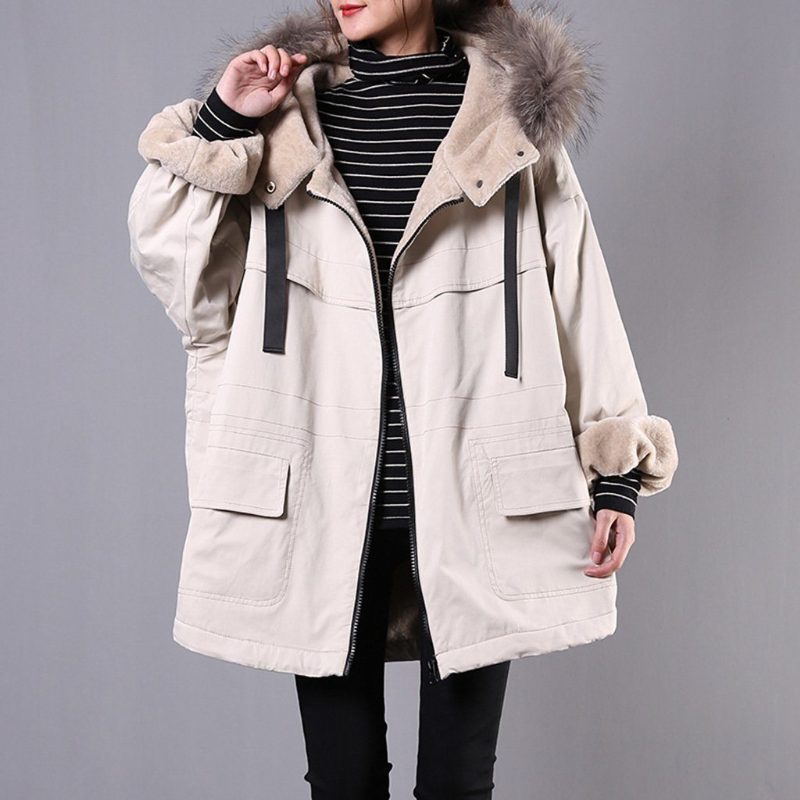 Winterlose Samtjacke Mit Kapuze Und Fledermausärmeln