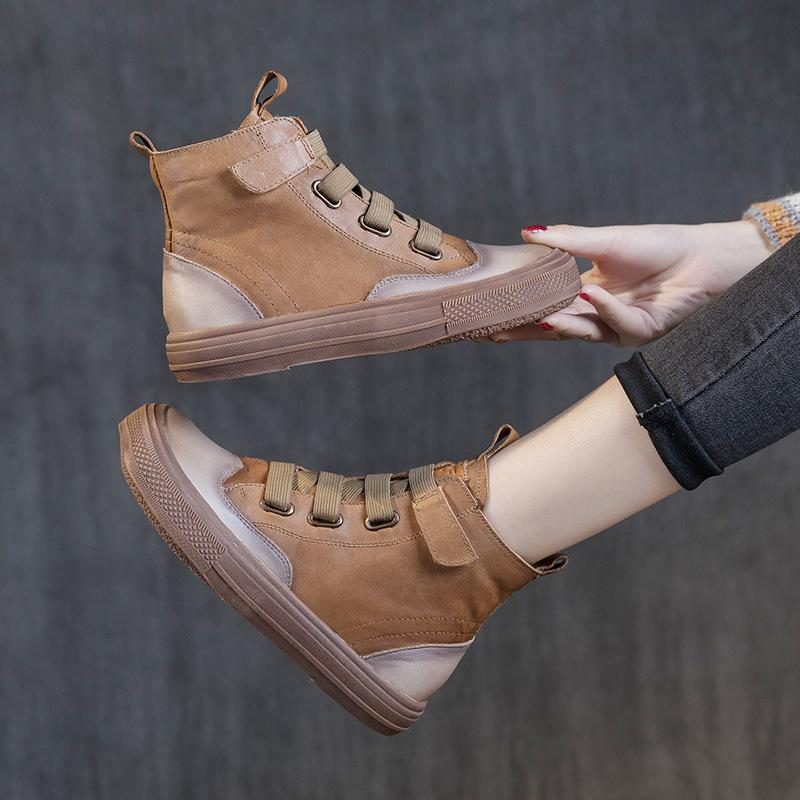 Flache Herbststiefeletten Aus Leder Mit Klettverschluss