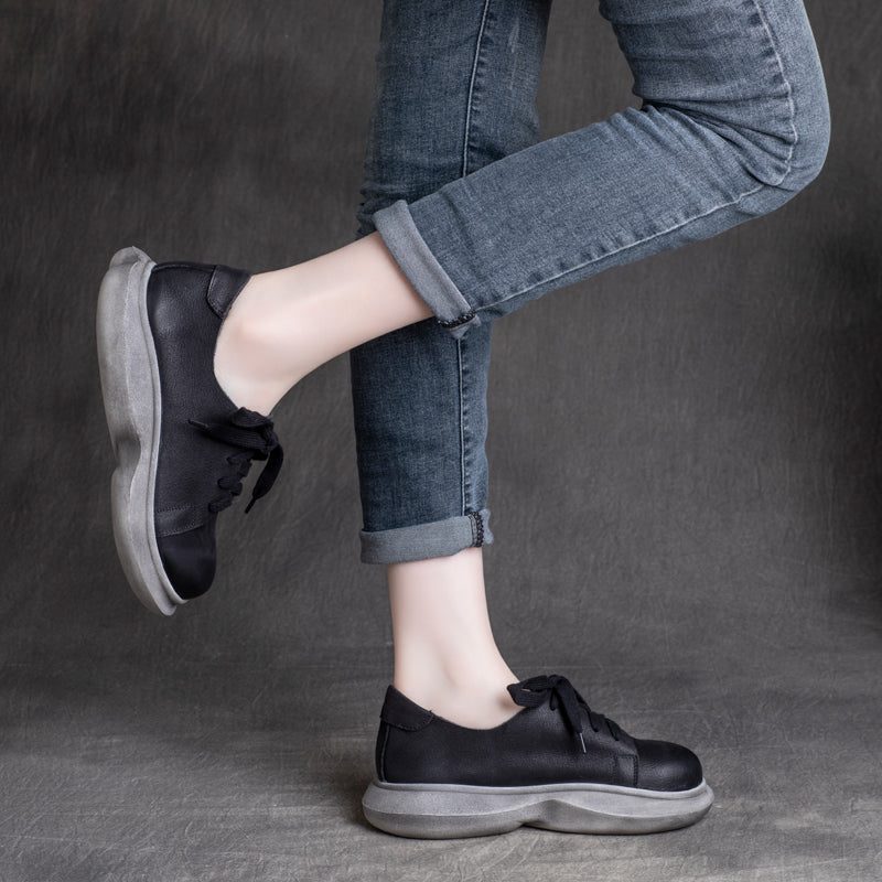 Frühlings-frauen-lederne Handgemachte Runde Kopf-beiläufige Schuhe