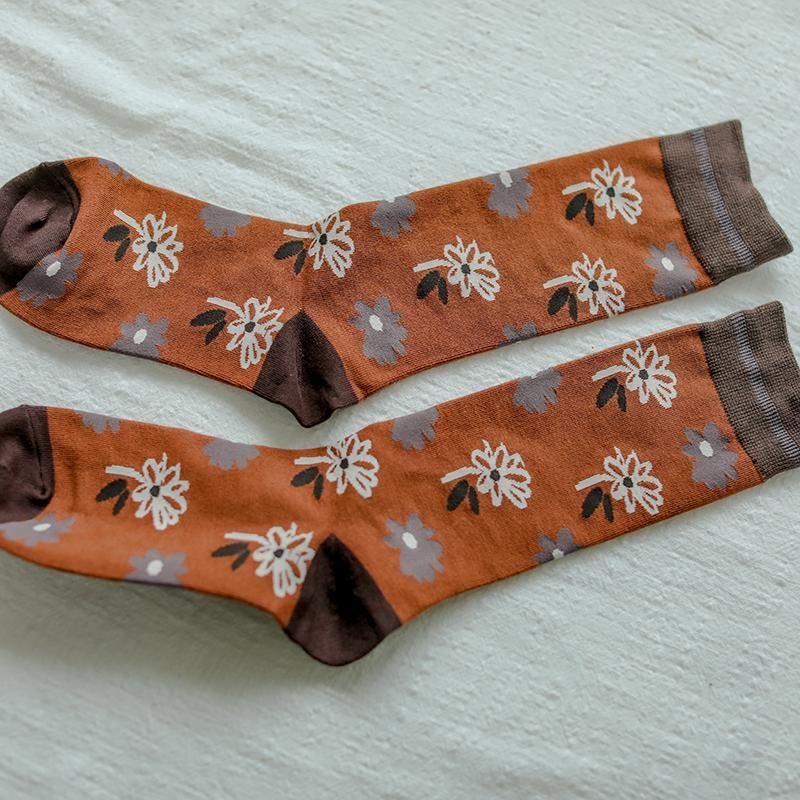 Retro-herbst-winter-baumwollstricksocken Mit Blumenmuster
