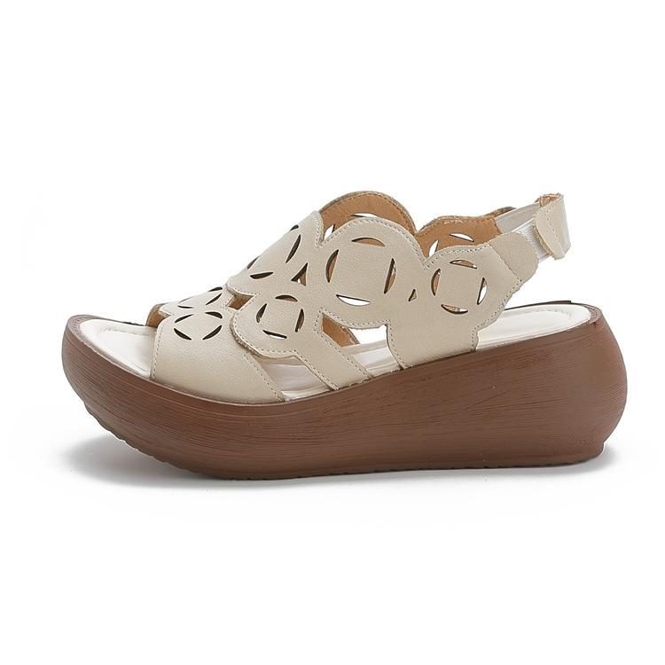 Damen-sandalen Aus Leder Mit Hohlem Dickem Boden Und Retro-plateau