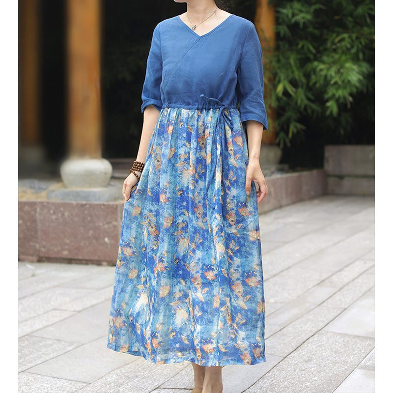 Sommerliches Retro-patchwork-leinenkleid Mit Blumendruck